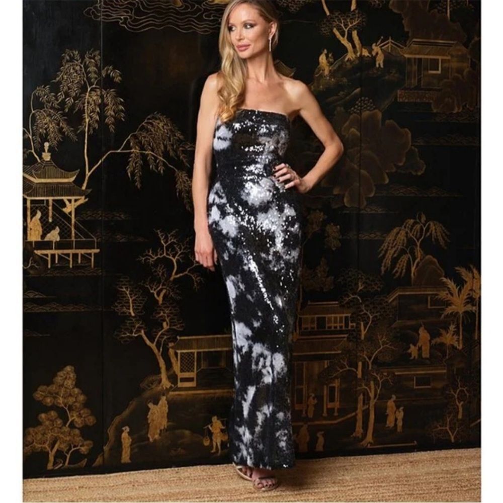 Muse by Marchesa Geranium Sequin Strapless Sheath Flounce Gown Midnight